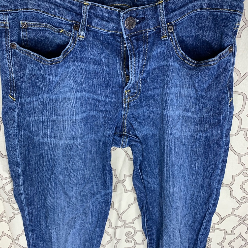 Gap premium straight denim zip up jeans 10/30